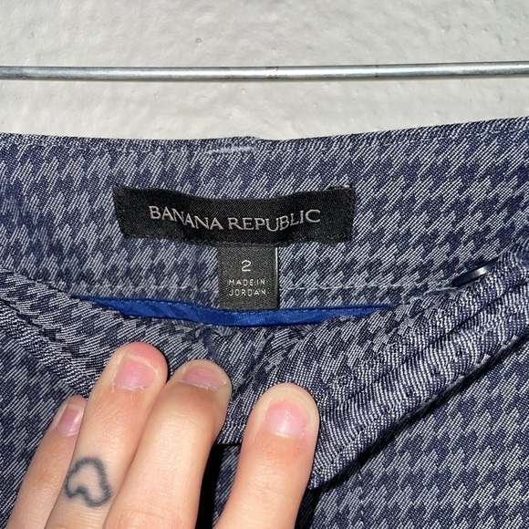 Banana Republic Sloan Printed Blue Slacks - Picture 5 of 5